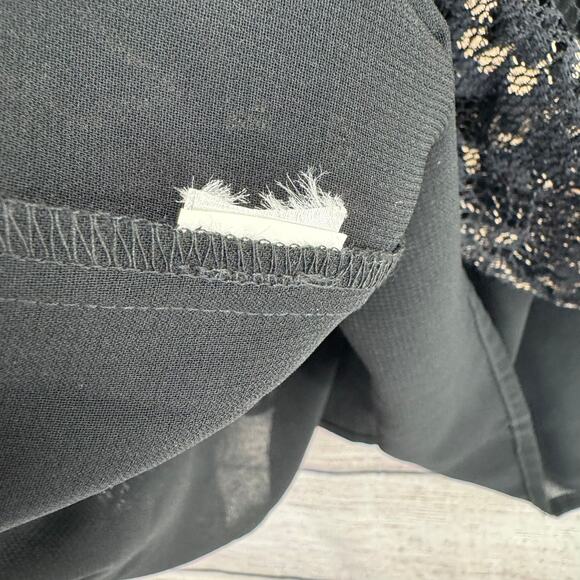 Lucky Brand Lace Multi Strap Blouse Womens Small Black Gold Lined Adjustable - Picture 7 of 9